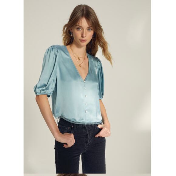 Wilfred Aritzia Size XS Bria Blouse Satin Puff Sleeve Button Front Blue - Picture 7 of 10